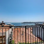 5-bedroom Bospohurs View - Spaciousness With Balcony & Elevator *