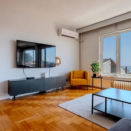 5-bedroom Bospohurs View - Spaciousness With Balcony & Elevator *