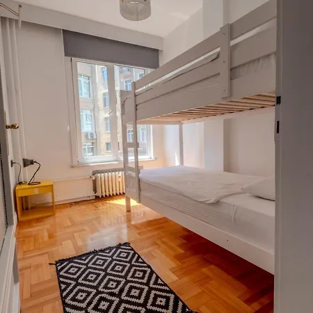 Apartament 5-bedroom Bospohurs View - Spaciousness With Balcony & Elevator *