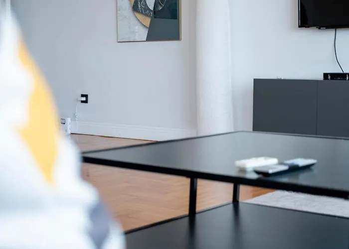 公寓 5-bedroom Bospohurs View - Spaciousness With Balcony & Elevator