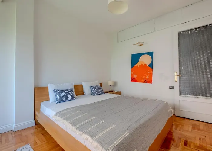 5-bedroom Bospohurs View - Spaciousness With Balcony & Elevator Apartment *