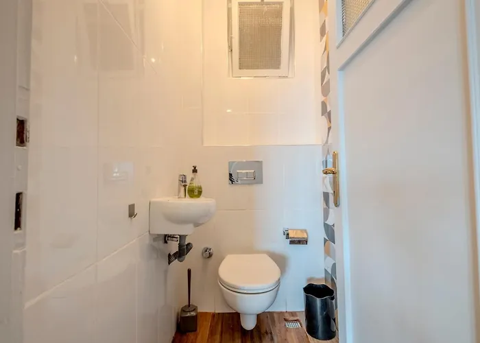 5-bedroom Bospohurs View - Spaciousness With Balcony & Elevator *