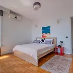 5-bedroom Bospohurs View - Spaciousness With Balcony & Elevator *